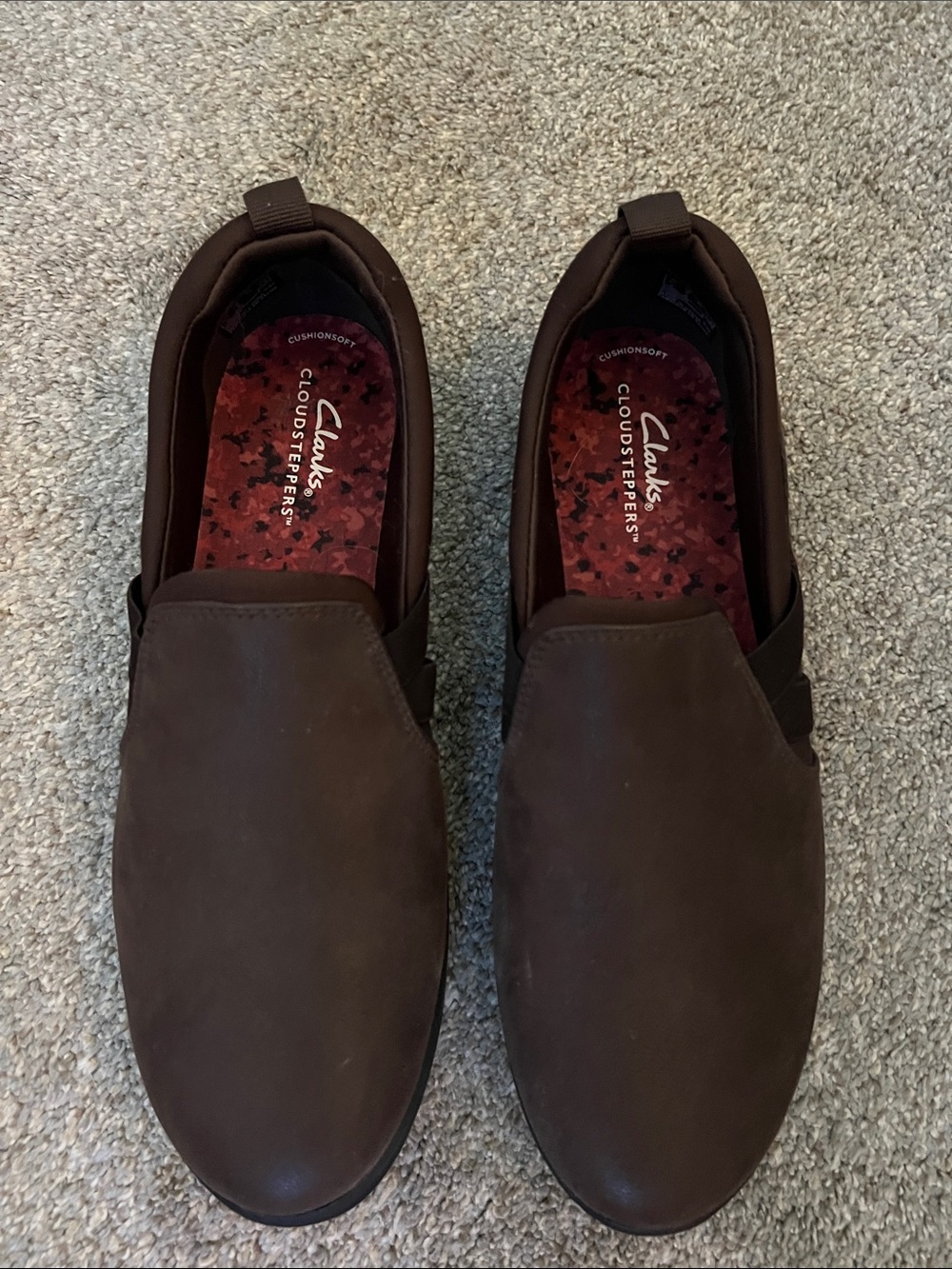 NWT - Women’s Clarks Brown Cloudsteppers Slip-On Loafers - 9M